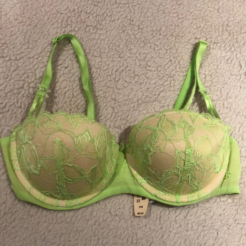 Victoria’s Secret Balconet Bra